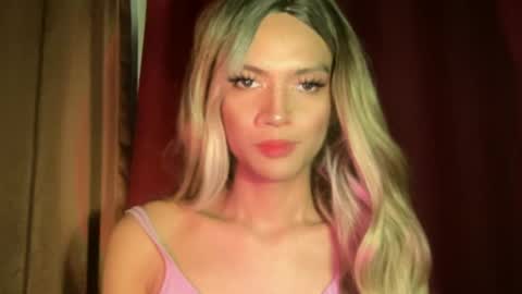 Snapshot of sexynakedweapon chatting on June 2026 09:25:02 PM LIEZEL online show from June 2026 09:25:02 PM