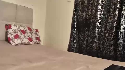 nina online show from October 2025 07:14:02 PM