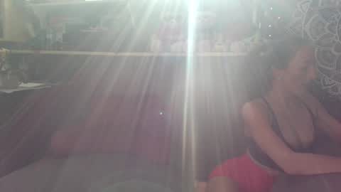 Royal Duo online show from February 2025 07:44:01 PM