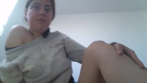 Snapshot of sexynyu18 chatting on March 2026 12:53:01 PM Alex online show from March 2026 12:53:01 PM