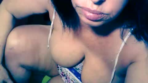 AnneSofia online show from December 2025 12:42:01 AM