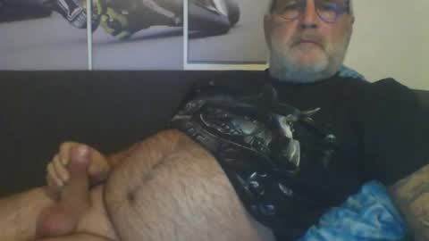 Snapshot of sexypaa chatting on March 2025 08:42:02 PM sexypaa online show from March 2025 08:42:02 PM