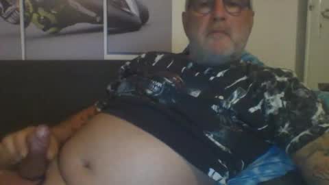 Snapshot of sexypaa chatting on March 2025 06:43:01 PM sexypaa online show from March 2025 06:43:01 PM