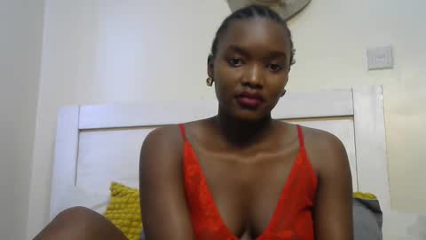 Snapshot of sexypetite_lee chatting on October 2025 11:42:02 AM Lee online show from October 2025 11:42:02 AM