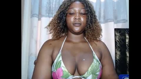 Snapshot of sexyprimxx chatting on May 2026 05:40:01 PM sexyprimxx online show from May 2026 05:40:01 PM