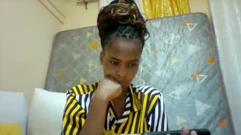 DOVY ACHIENG online show from February 2025 09:58:02 PM