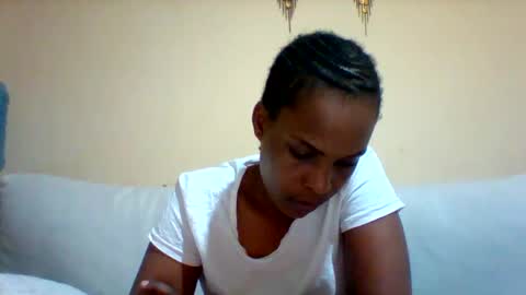 DOVY ACHIENG online show from September 2025 09:59:02 PM