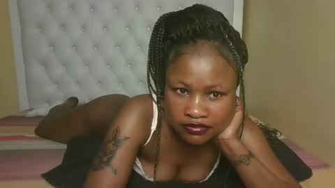 queenivy online show from October 2025 03:46:02 PM