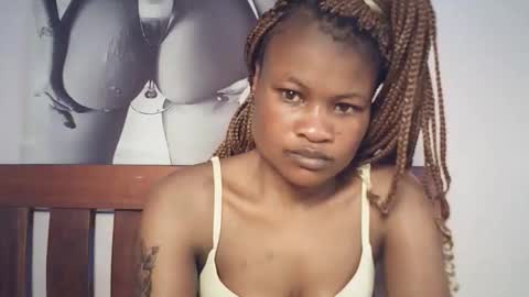 queenivy online show from February 2026 07:17:02 PM