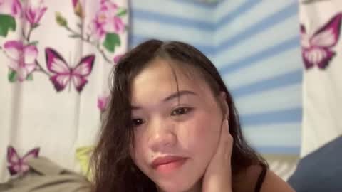 Snapshot of sexyreesebunny chatting on December 2025 05:26:01 AM Reese online show from December 2025 05:26:01 AM