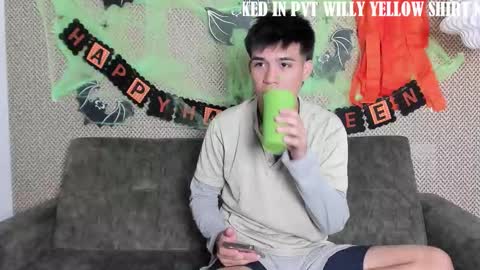 Snapshot of sexys_boys18 chatting on October 2025 07:36:02 PM MATIAS-18 THIAHO -18 MAX-19 NICOKALY-19 CAIN-19 MOD ESTEBAN online show from October 2025 07:36:02 PM