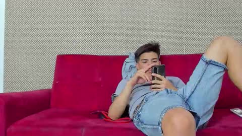 MATIAS-18   THIAHO -18  MAX-19  NICOKALY-19  CAIN-19   MOD ESTEBAN online show from February 2026 07:37:01 PM