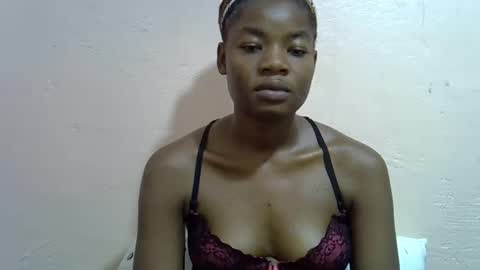 sexyshaz22 online show from May 2026 09:01:01 PM