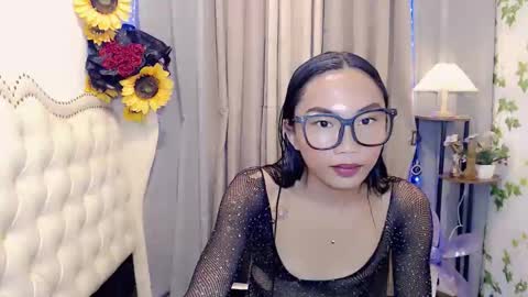 Snapshot of sexyshinixx chatting on November 2025 02:34:02 PM sexyshinixx online show from November 2025 02:34:02 PM