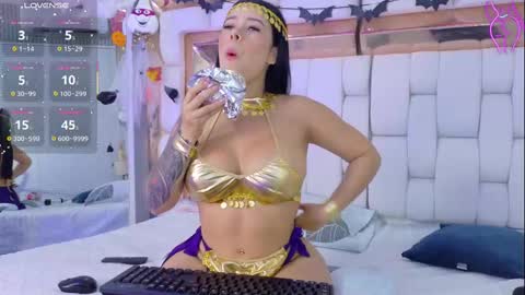 Snapshot of sexysister_ chatting on October 2025 12:50:01 PM Kendall online show from October 2025 12:50:01 PM