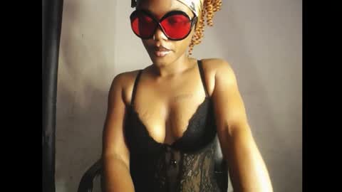 Darkskinned Rae online show from April 2026 08:48:01 PM