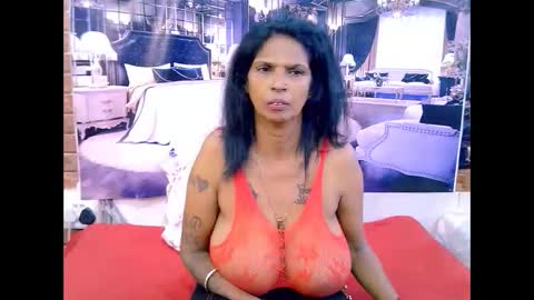 sexyva4u2luv online show from April 2026 08:47:01 PM