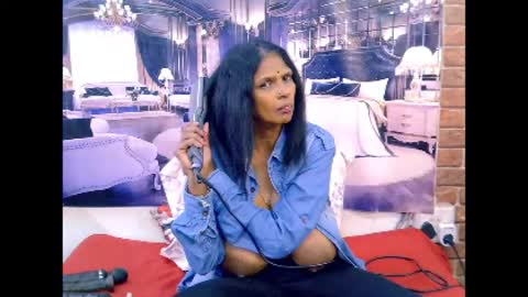sexyva4u2luv online show from July 2026 11:45:02 AM