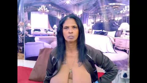 sexyva4u2luv online show from July 2026 06:17:02 PM
