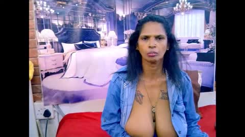 sexyva4u2luv online show from August 2026 08:35:02 AM
