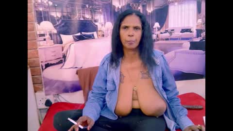 sexyva4u2luv online show from August 2026 06:48:01 AM