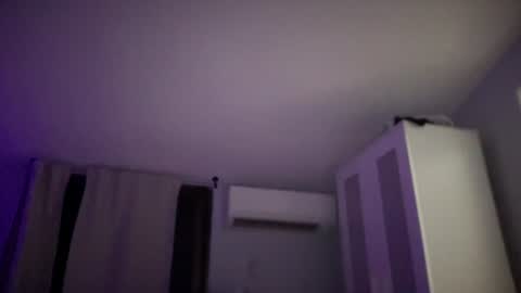 Snapshot of sexyvalerynsx chatting on June 2026 01:03:01 AM Valsexxx91 online show from June 2026 01:03:01 AM
