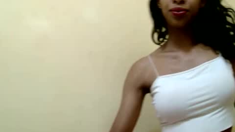 Snapshot of sexyvalie chatting on December 2024 10:44:02 AM Sexyvalie online show from December 2024 10:44:02 AM