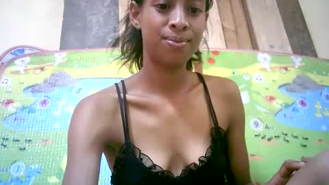 Snapshot of sexyvalie chatting on December 2024 07:56:02 AM Sexyvalie online show from December 2024 07:56:02 AM