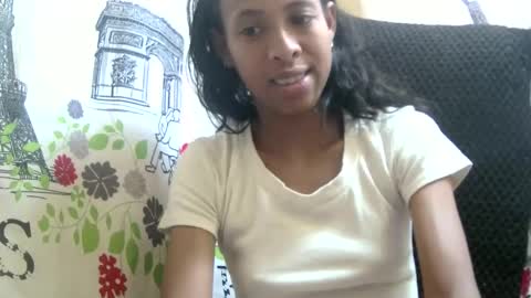 Snapshot of sexyvalie chatting on December 2024 09:17:02 AM Sexyvalie online show from December 2024 09:17:02 AM