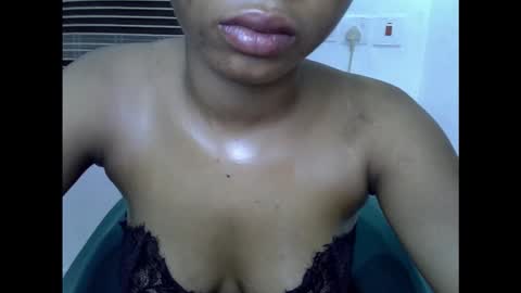 Snapshot of sexyxpeach chatting on February 2026 11:44:01 PM sexyxpeach online show from February 2026 11:44:01 PM
