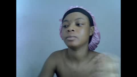 Snapshot of sexyxpeach chatting on April 2026 11:35:02 PM sexyxpeach online show from April 2026 11:35:02 PM