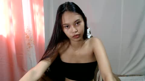 Snapshot of sexyy_monica chatting on June 2026 02:27:02 AM MONICA online show from June 2026 02:27:02 AM