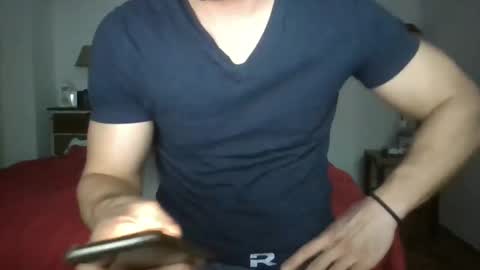 Snapshot of sexyyphilip chatting on December 2024 10:40:01 PM sexyyphilip online show from December 2024 10:40:01 PM