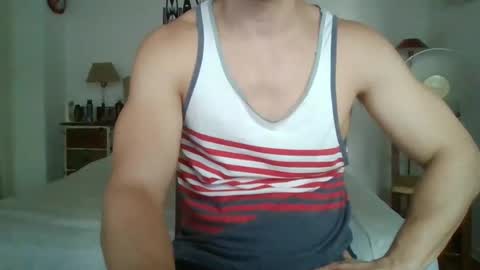 Snapshot of sexyyphilip chatting on February 2025 08:20:02 PM sexyyphilip online show from February 2025 08:20:02 PM