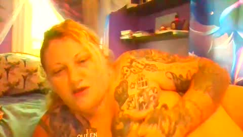 Snapshot of sexyzanna69 chatting on September 2025 06:57:02 PM SexyZannaRose69 online show from September 2025 06:57:02 PM