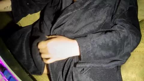 no face online show from March 2026 09:44:01 AM