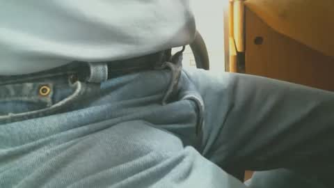 Bruce online show from April 2026 08:21:01 PM