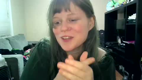Snapshot of sftpwr chatting on September 2025 01:27:01 AM sftpwr online show from September 2025 01:27:01 AM