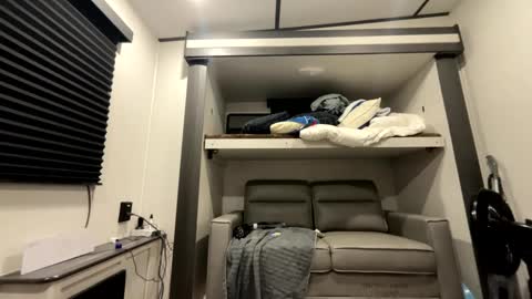 Snapshot of sga20233 chatting on January 2025 04:44:02 AM sga20233 online show from January 2025 04:44:02 AM