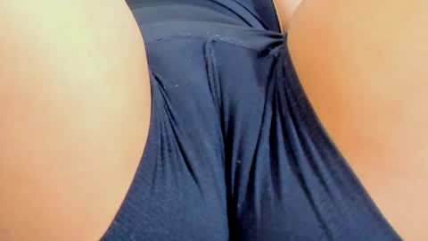 Snapshot of sh0fi chatting on October 2025 01:09:02 PM sh0fi online show from October 2025 01:09:02 PM