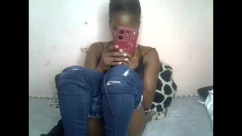 shaa_loon online show from February 2026 06:25:02 AM