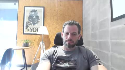 shad0w_hunter online show from January 2025 07:32:01 PM