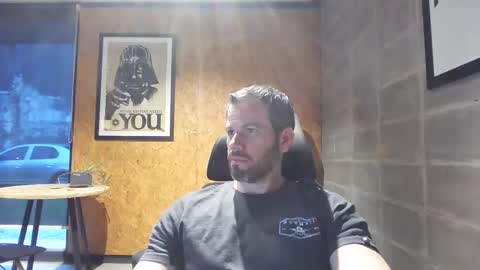 shad0w_hunter online show from February 2025 10:04:02 PM