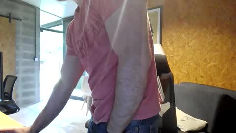 shad0w_hunter online show from March 2026 01:16:02 PM