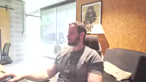 shad0w_hunter online show from March 2026 02:10:01 PM