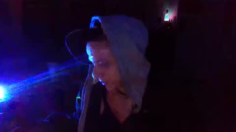 shades455 online show from May 2026 07:25:01 AM
