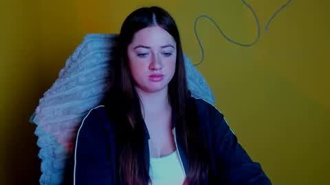 Kate online show from November 2025 06:57:01 AM