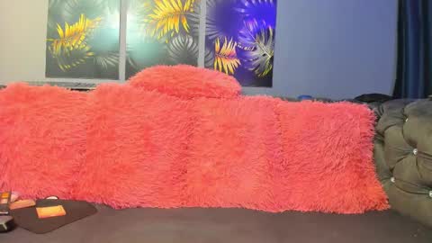 shadowlustt online show from September 2025 01:37:01 PM