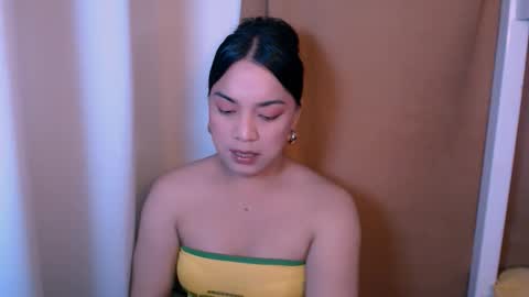 Snapshot of shadowseductress chatting on March 2026 01:34:02 AM shadowseductress online show from March 2026 01:34:02 AM