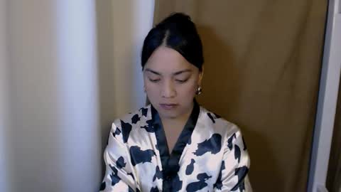 Snapshot of shadowseductress chatting on March 2026 02:00:02 PM shadowseductress online show from March 2026 02:00:02 PM